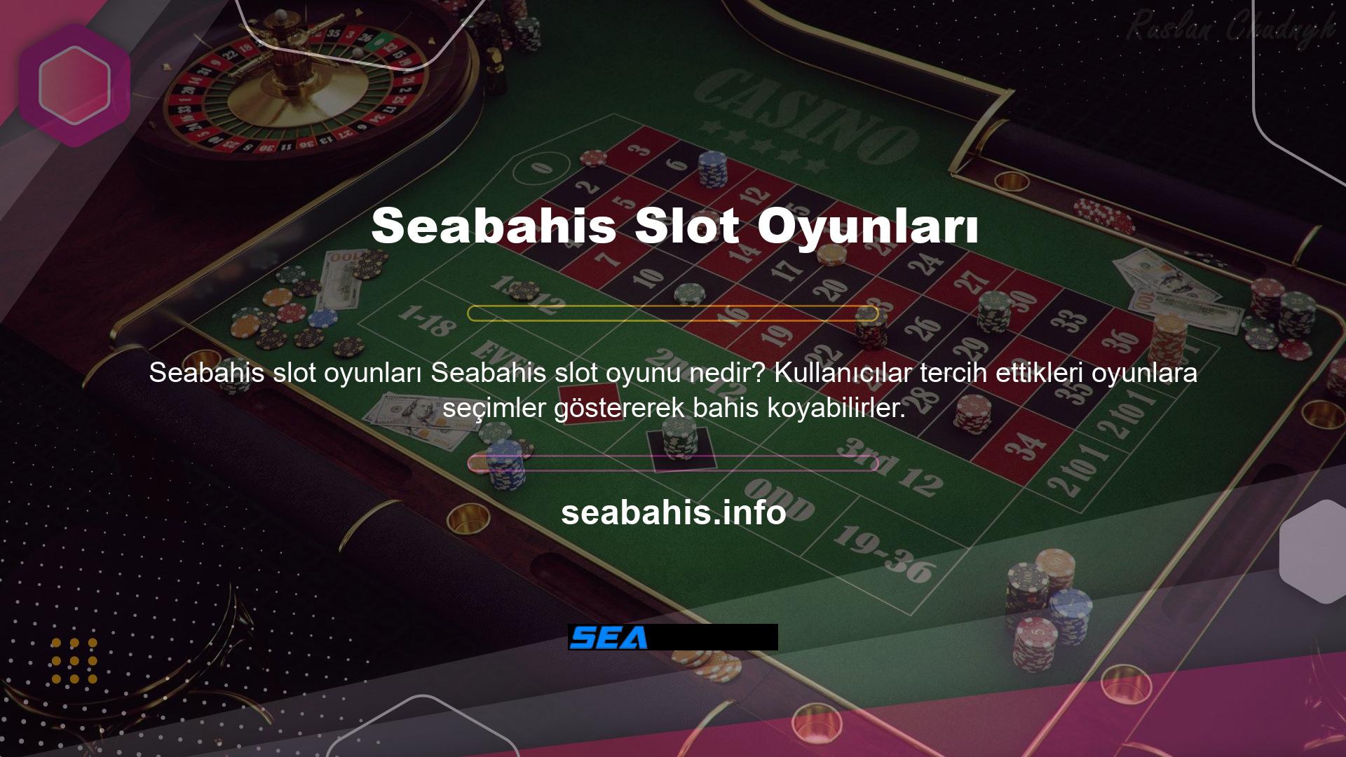 Birçok insan kum havuzundaki slot makinelerinde poker ve blackjack oynamayı sever